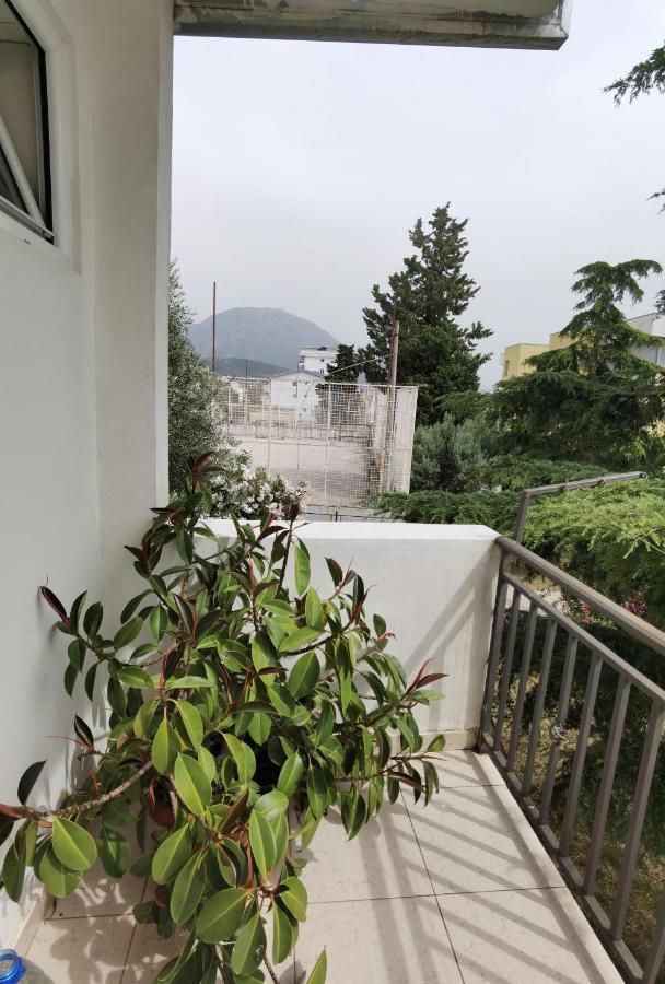 Nikolic Apartmani Бар Екстериор снимка