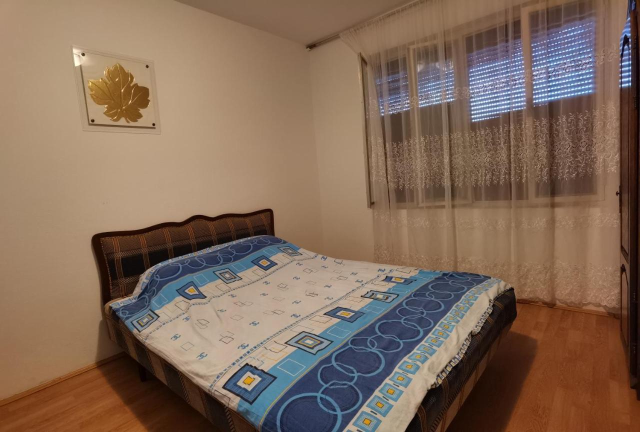 Nikolic Apartmani Бар Екстериор снимка