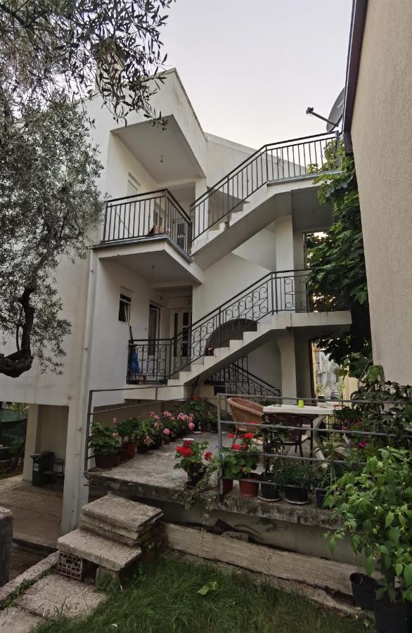 Nikolic Apartmani Бар Екстериор снимка
